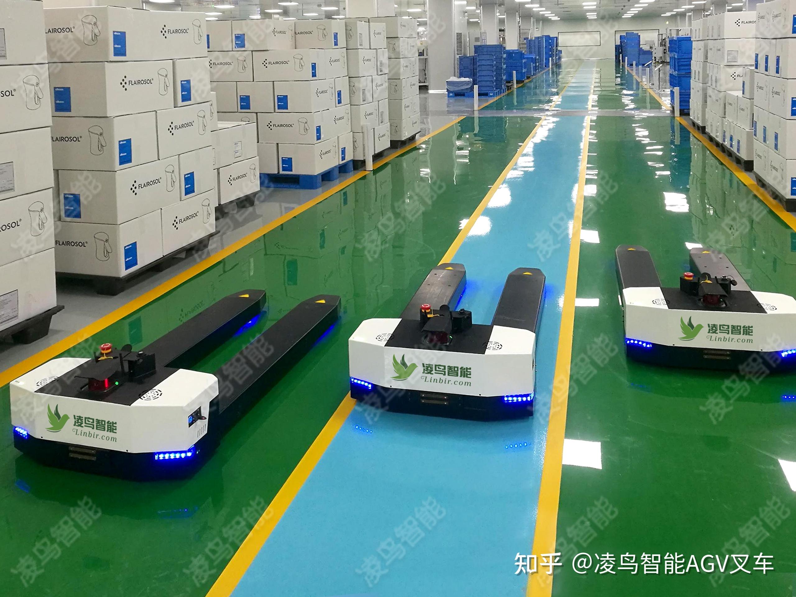 agv搬运机器人是如何在物流仓库中做到安全辨别障碍物的