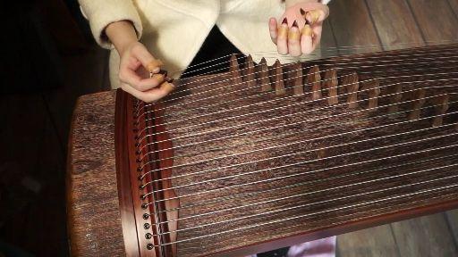 秦岭古筝云锦演奏声声慢