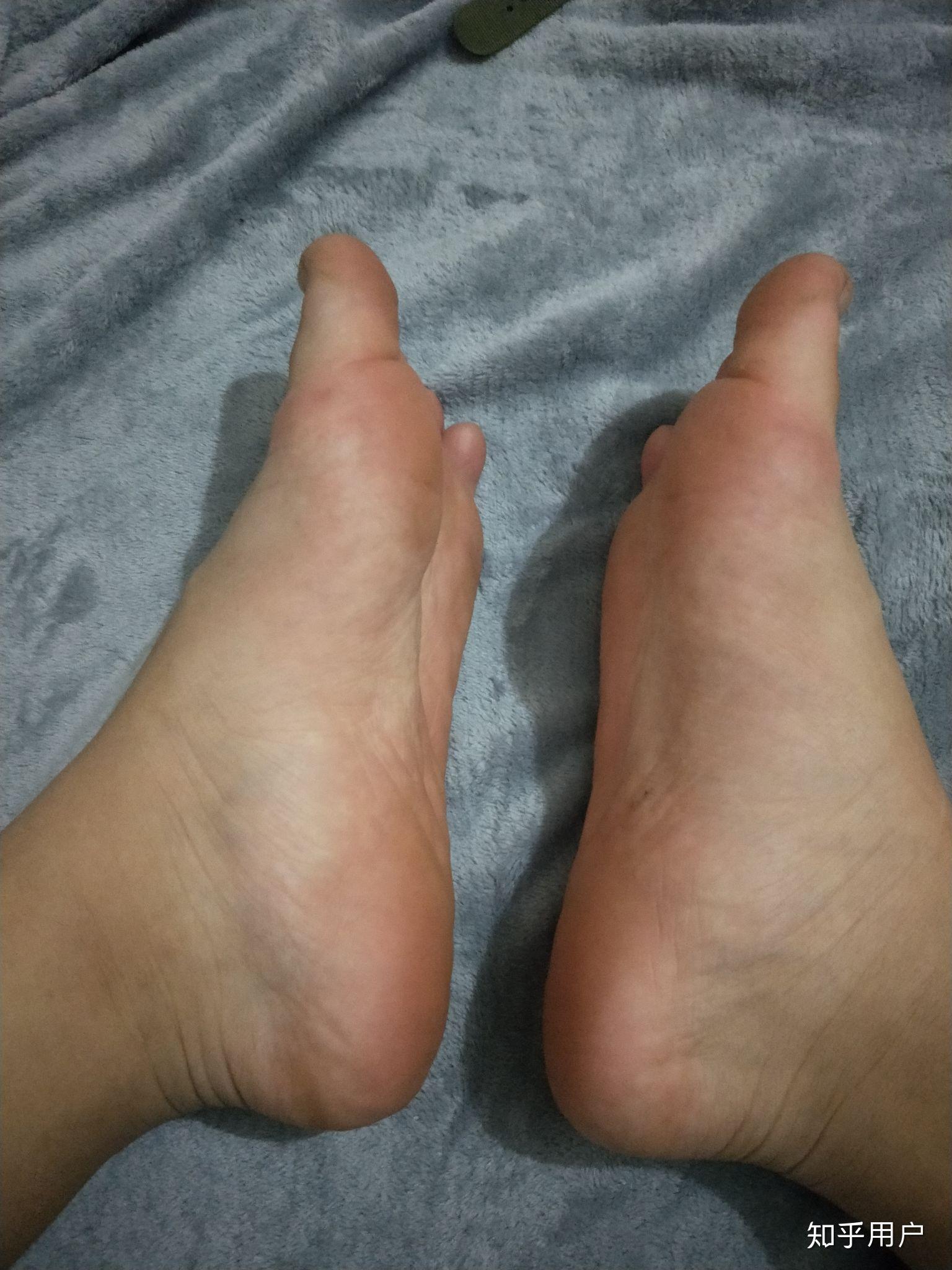 说说女生脚大是一种怎样的体验