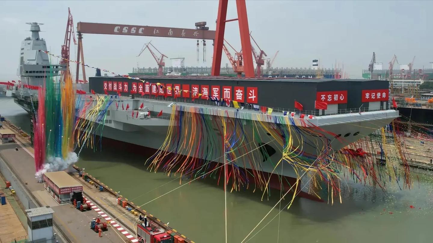 卫星地图上福建舰（003号航母）的下水历程 - 知乎