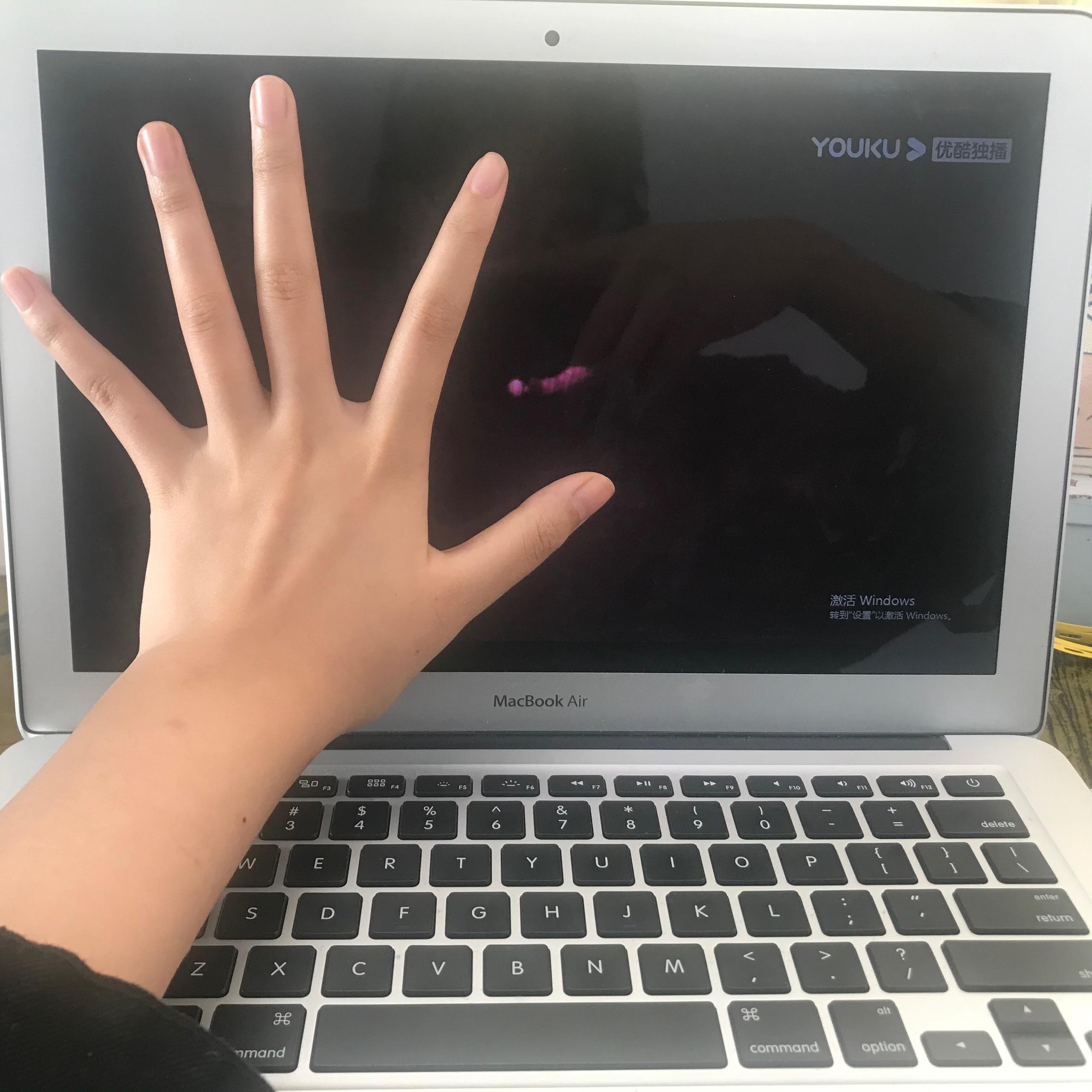 女生手特别大是什么体验