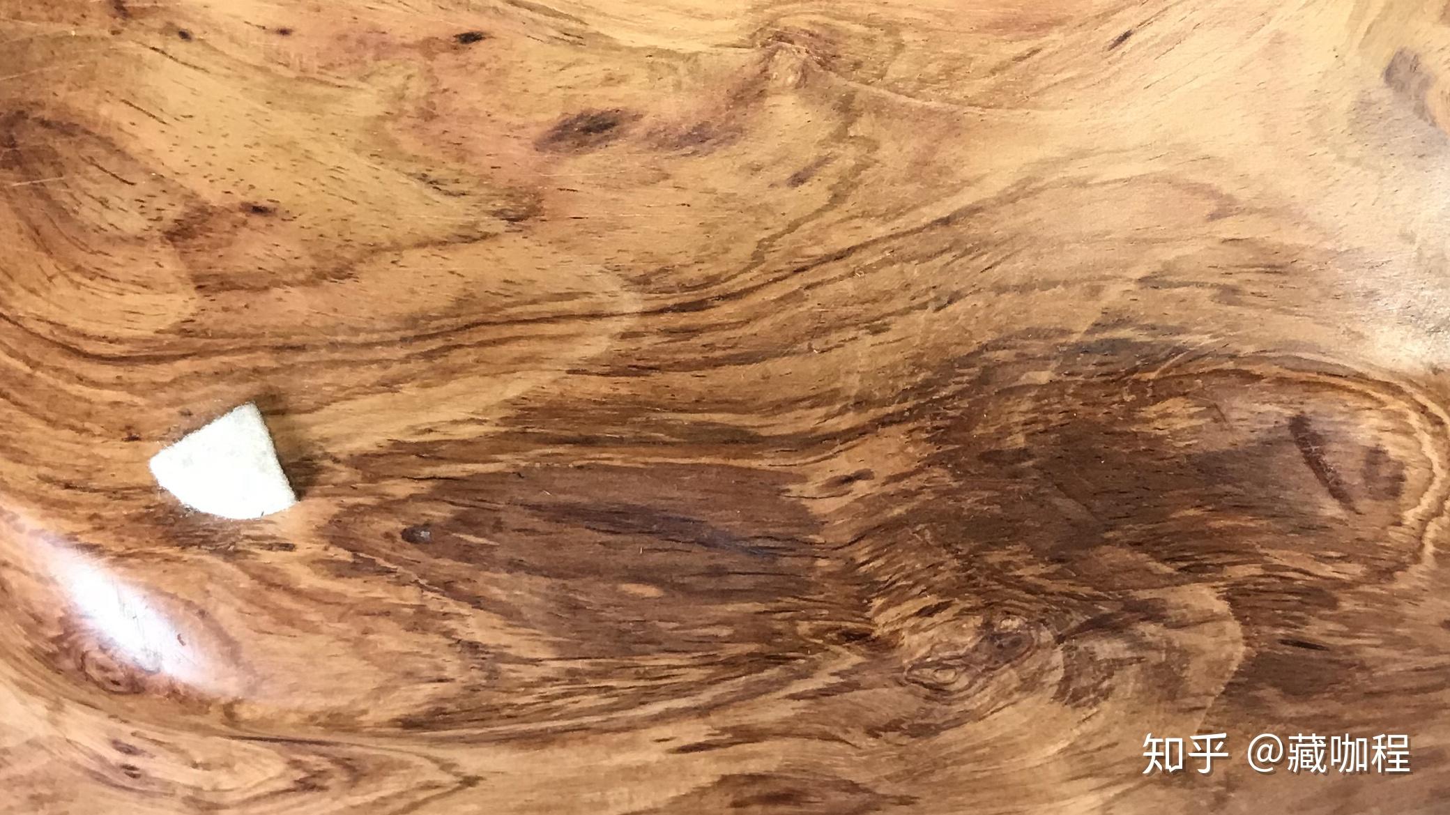 狗头水波纹黄花梨干黄料聚宝盆