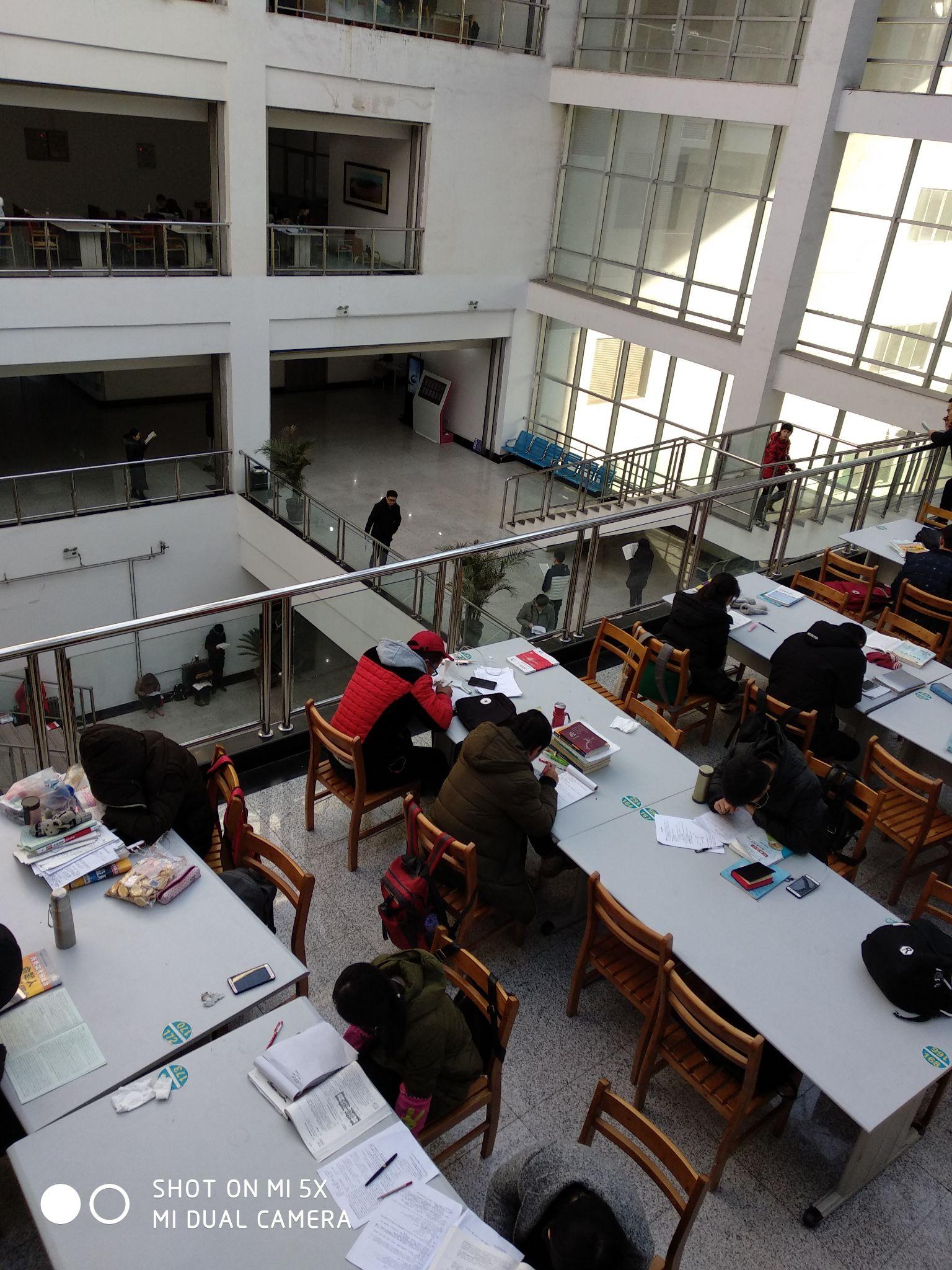 在山西农业大学里有哪些适合学习的地方?