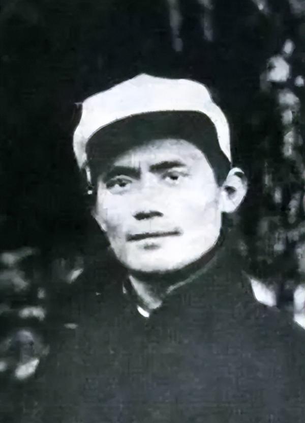 1946年，红军特务队首领邓发遭遇空难，周恩来大哭：是我考虑不周 - 知乎