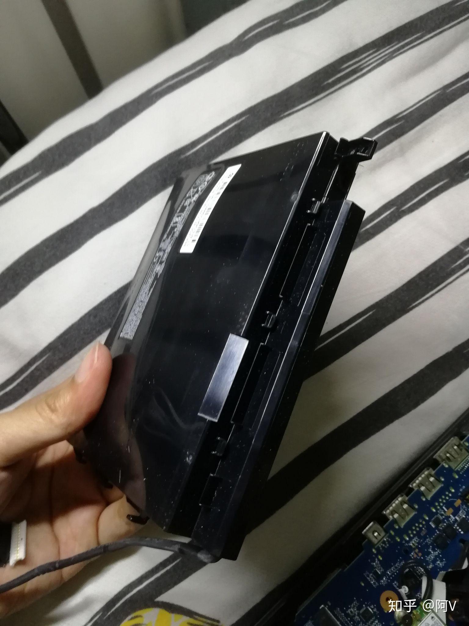 如何看待惠普暗影精灵2出现大批电池鼓包的现象
