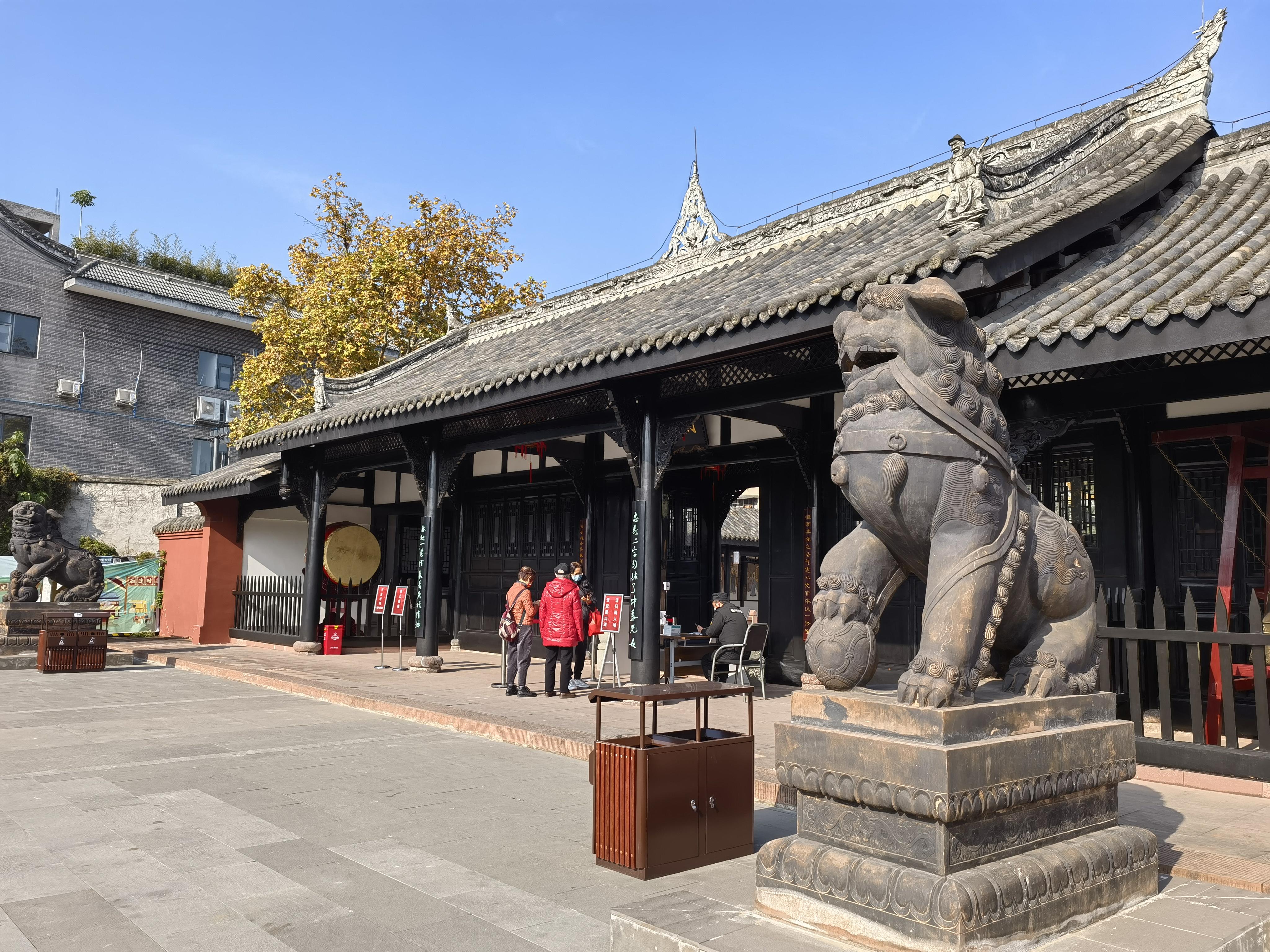古镇里建有祭祀关羽的“武庙”,高度比文庙高近1米,属全国少有 - 知乎