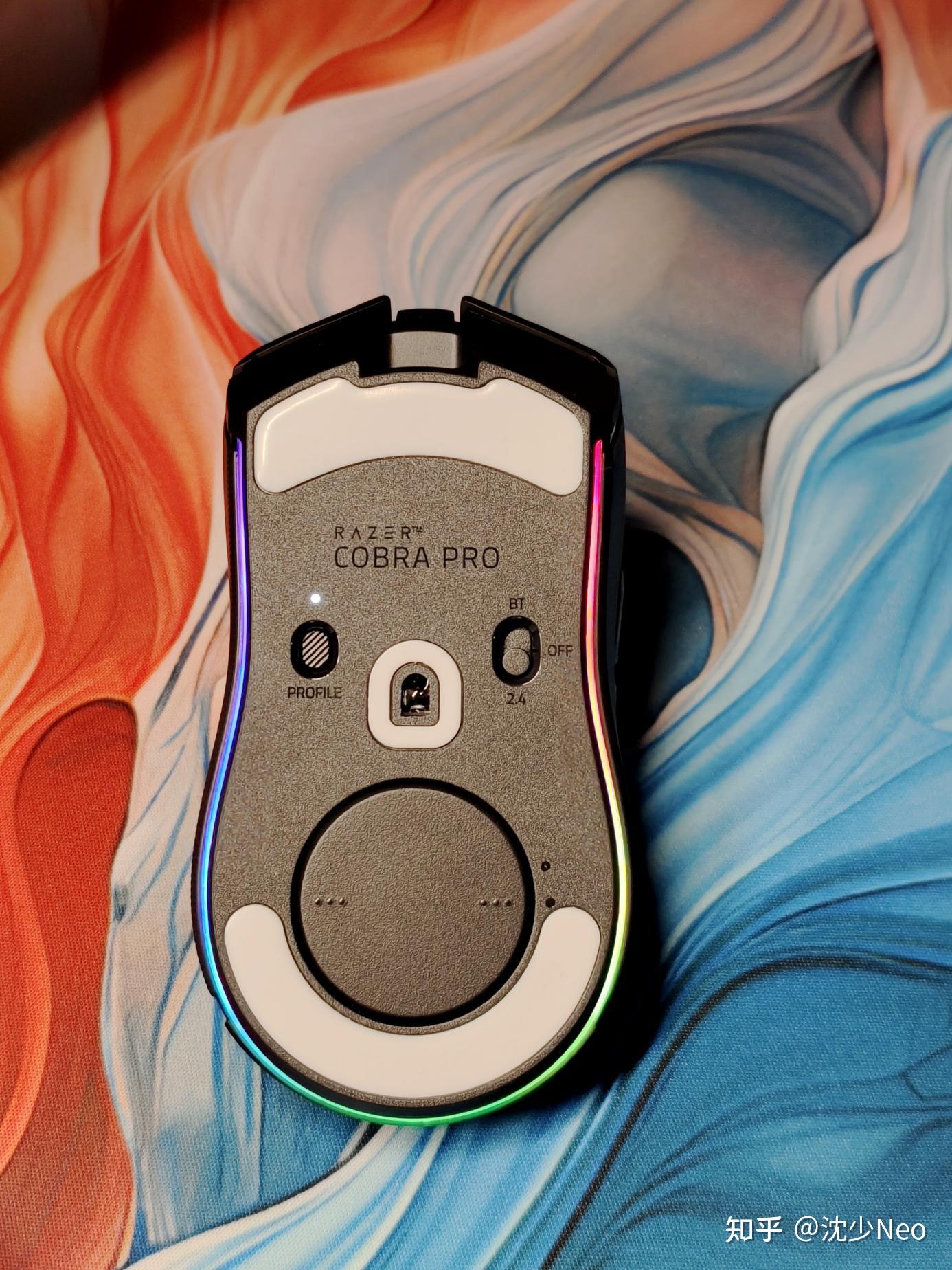 rgb和性能都拉满雷蛇黑寡妇蜘蛛v4专业版键盘眼镜蛇专业版鼠标