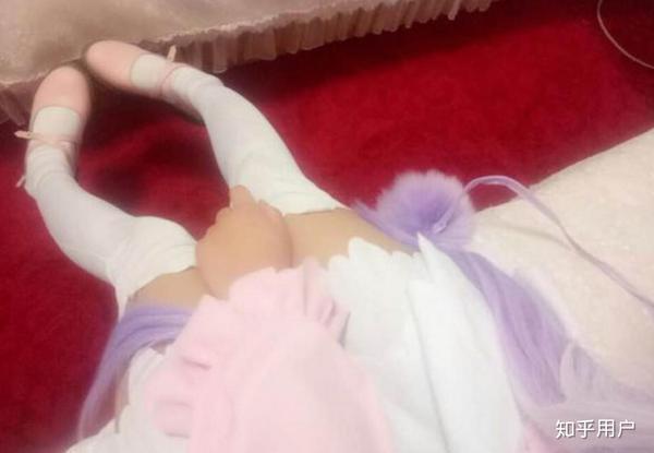 女生怎么在知乎上找女朋友?