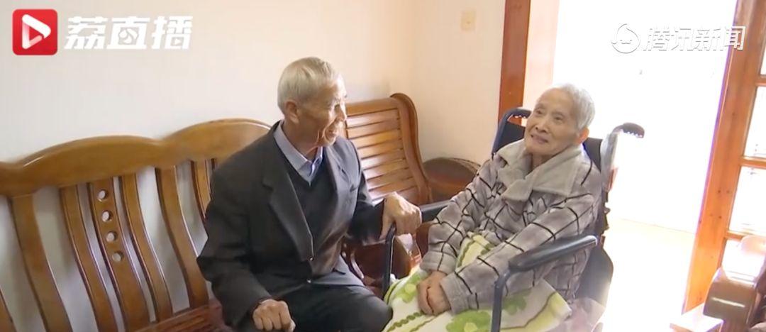 不敢相信爱情的歌 v2-ad73434f66879d1c95122873d81331c1_r.jpg