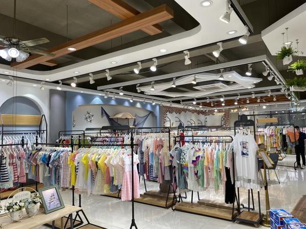 如何经营一家让顾客过目不忘的服装店铺? - 知乎