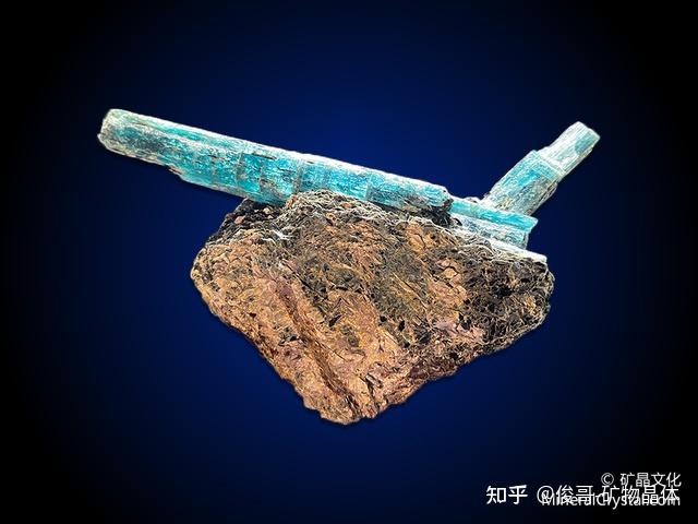 矿物晶体、矿物标本的鉴赏标准探讨(MR篇) - 知乎