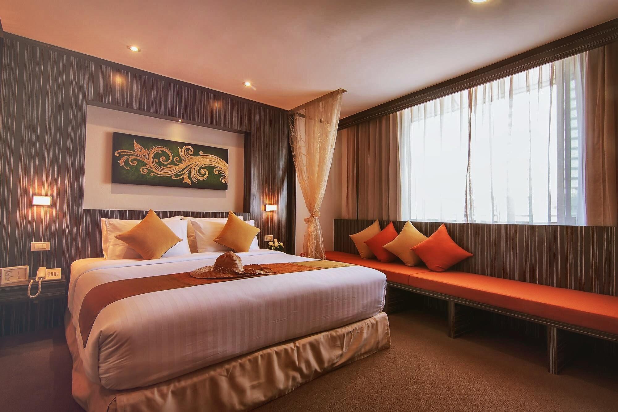 曼谷湄南河四季酒店将于12月18日正式揭幕，欢迎宾客到访城中绿洲