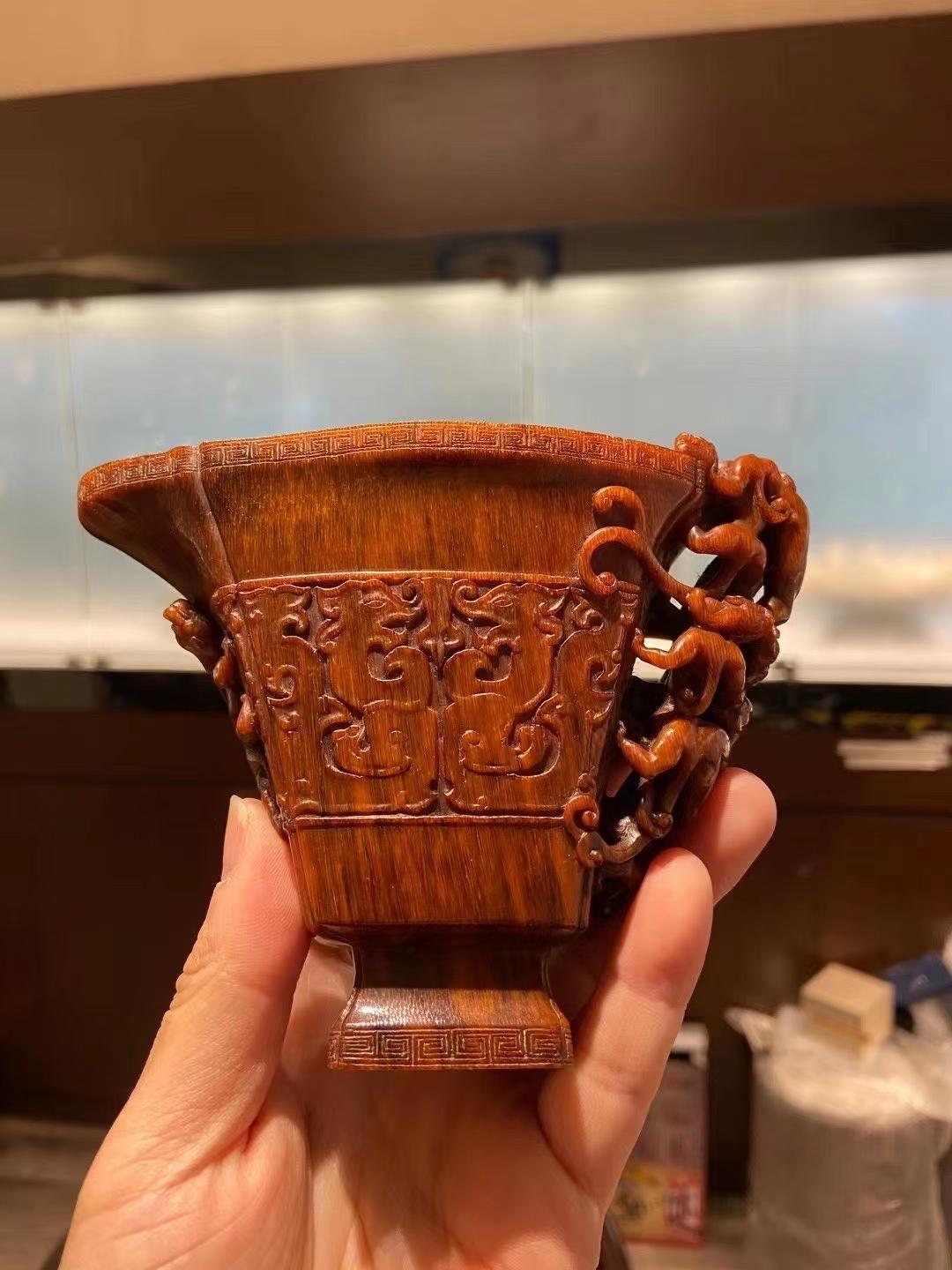 犀角鉴定一招就够了,仿品绝对做不出来的纹理