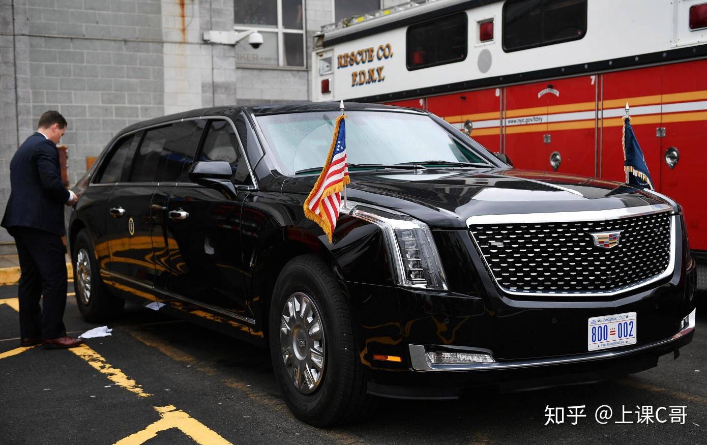 suburban占大多数)美国总统国内国际出访都乘坐这辆车,所以