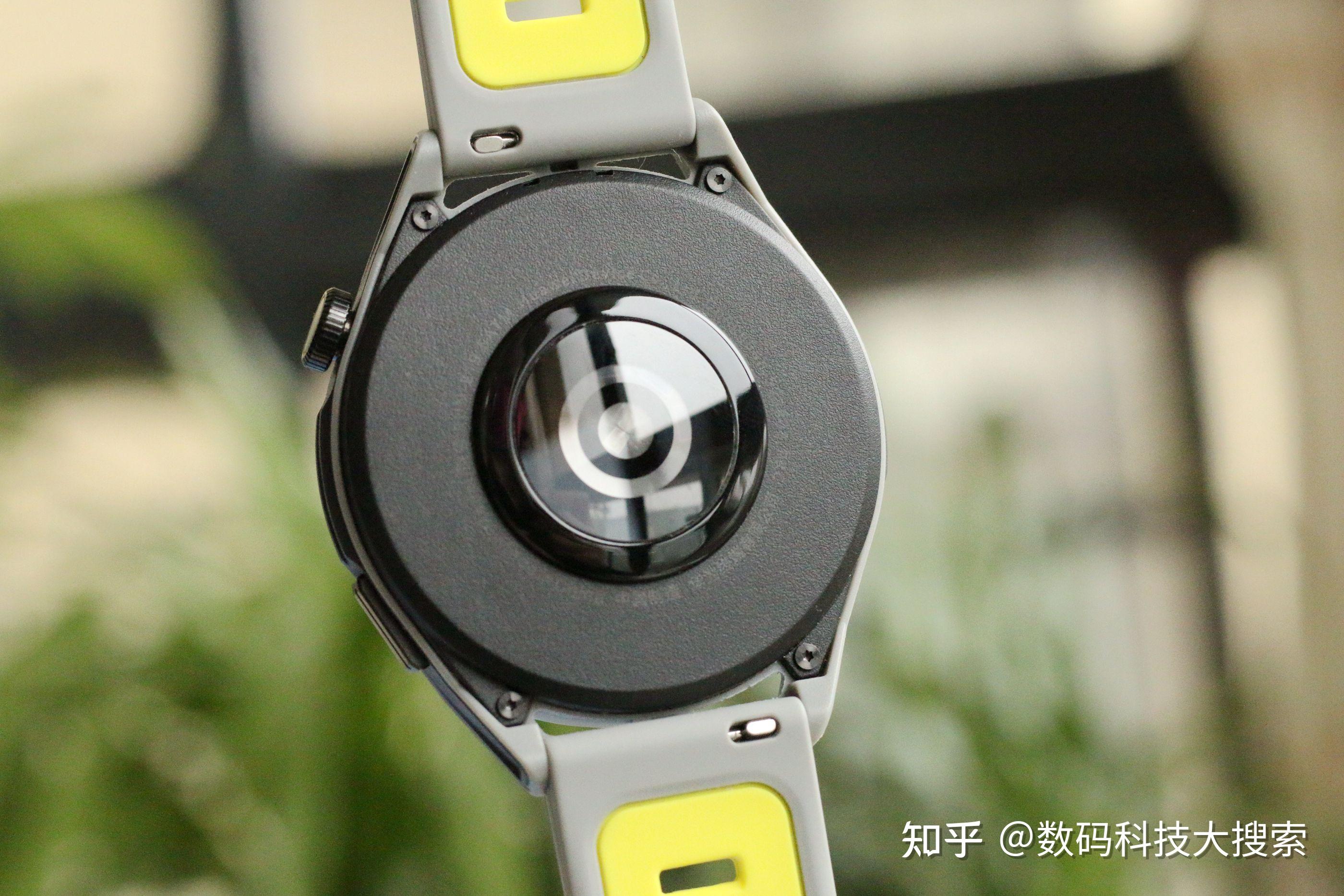 手表当专业跑步教练为跑者设计华为watchgtrunner手表测评