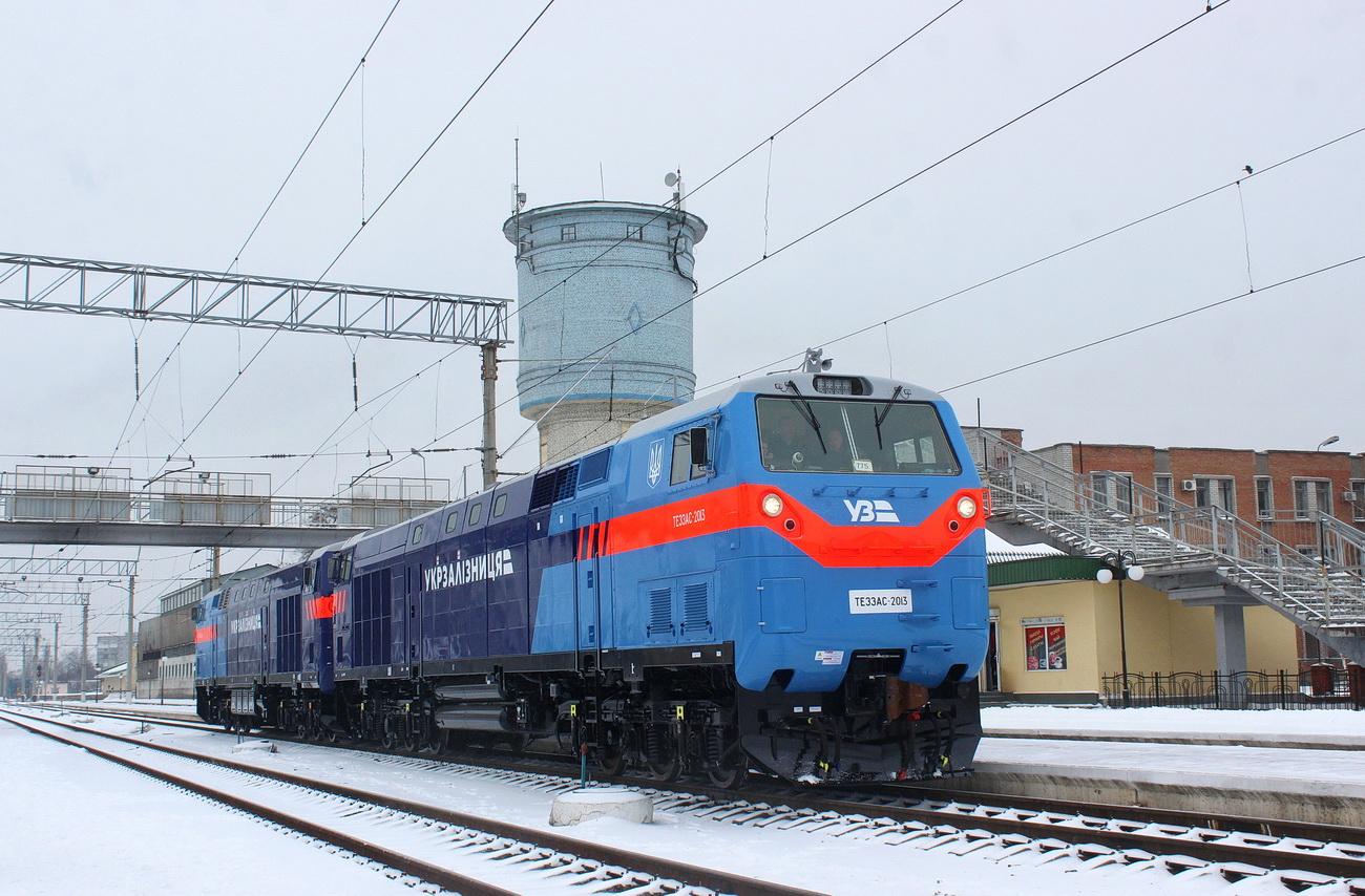 【考证】和谐5型内燃机车的乌克兰铁路"远亲"——采购自美国的"三叉戟