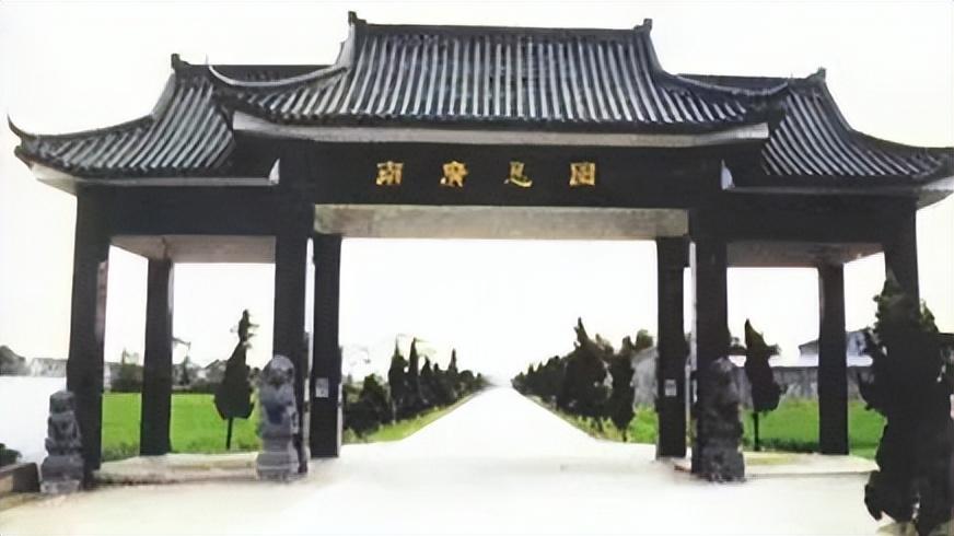 位于江苏省太仓市城南,南广寺内,距离上海人民广场仅49公里路程,乘车