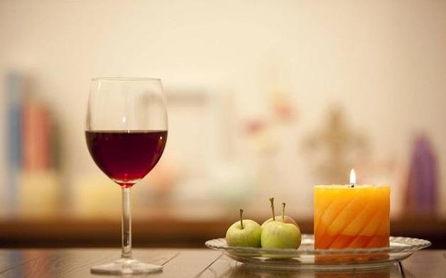 酒精危害皮肤 v2-ae7b0135096cd4220f8ce69dfa13f291_r.jpg