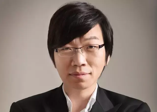 在创立群星金融之前,姚猛在快钱就职,主要负责保理金融业务.