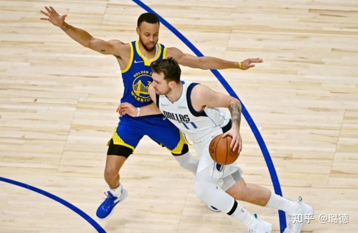 王朝8年6进总决库兹马盛赞勇士捐57600份餐食获赞最暖心球队