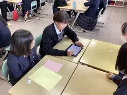 请输入图片描述