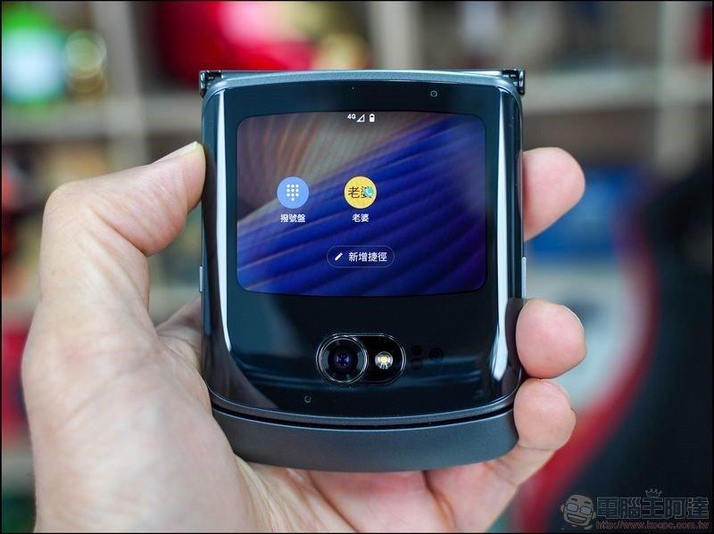 motorolarazr5g开箱评测不只情怀真正无缝隙折叠萤幕黑科技旗舰