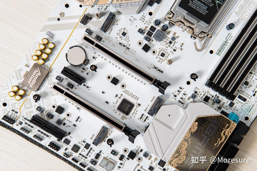 海景房畅玩4k七彩虹龙年限定主板索泰4070tis装机分享