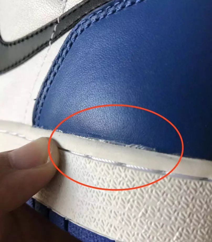 也有溢胶,一个消耗品挑剔那么多,就过分了最后进入烤箱,完成最后一步