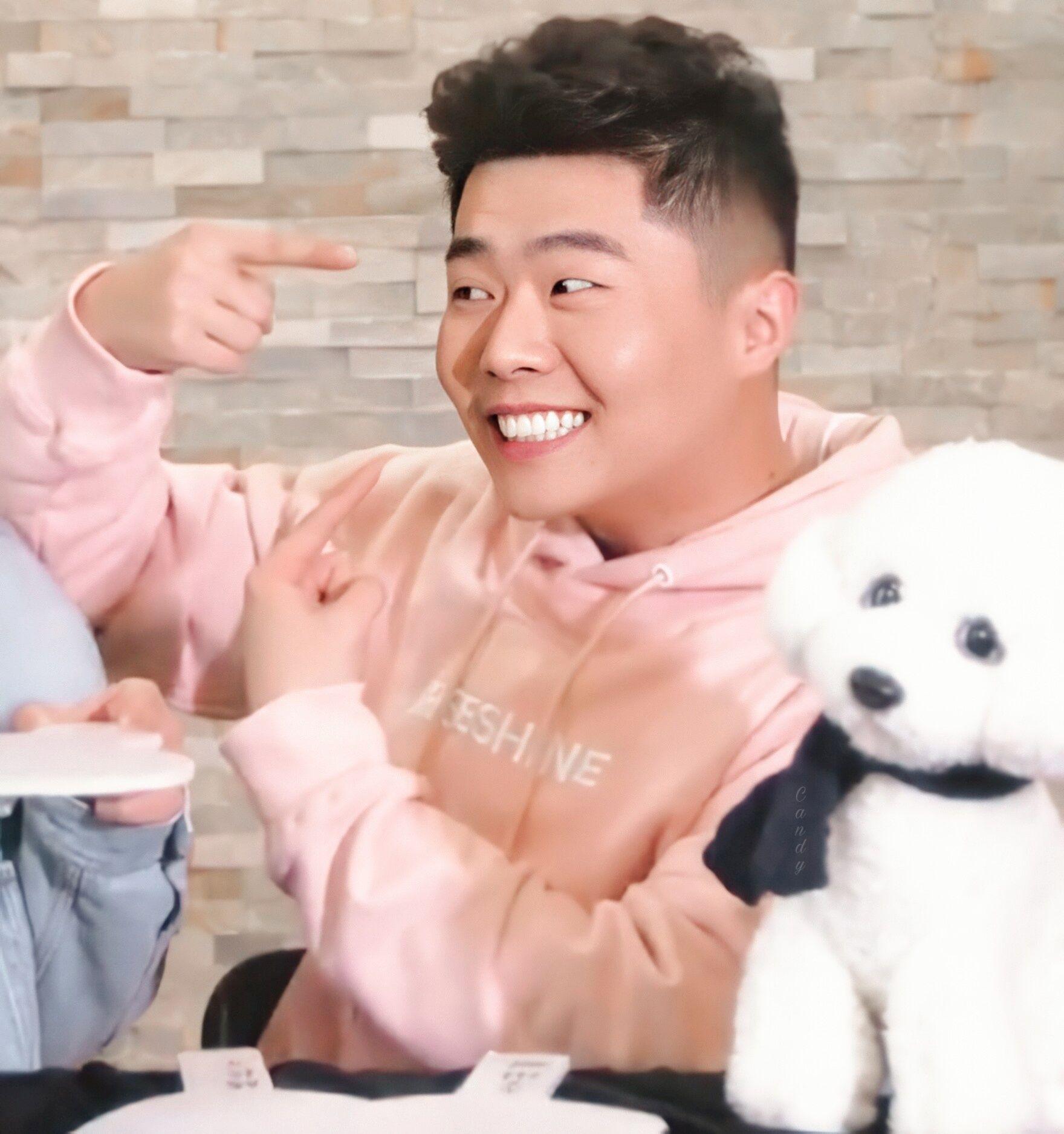 集美们能分享一下你喜欢的德云社角儿们的表情包或者各种图么