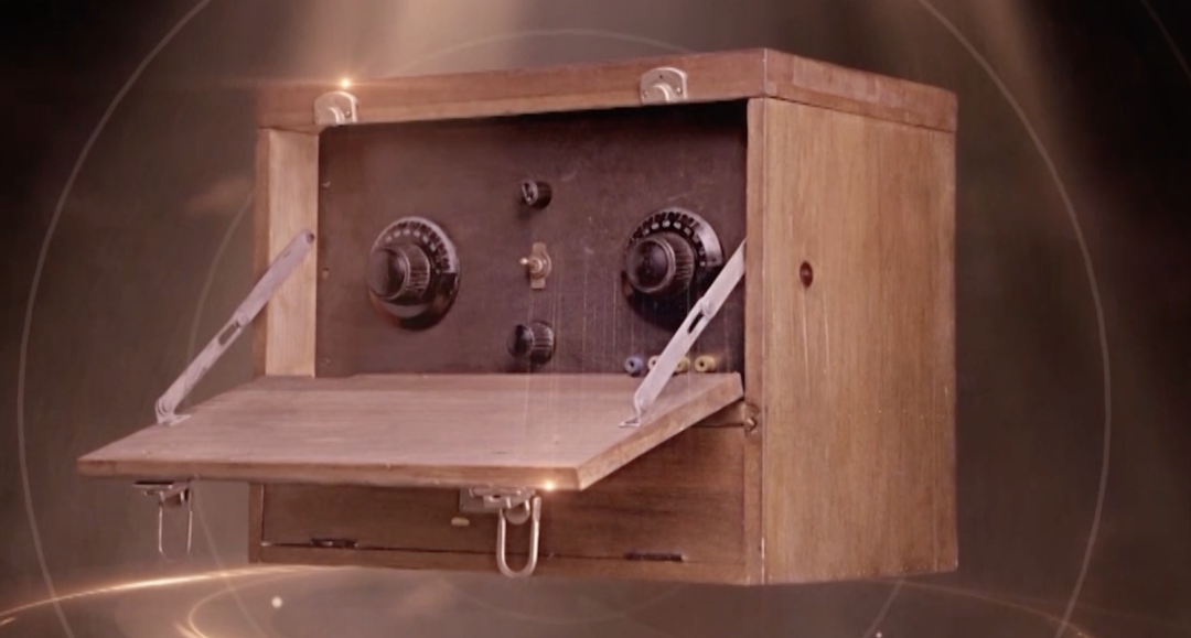 信物百年|从"半部电台"到"云监工"的腾飞 - 知乎