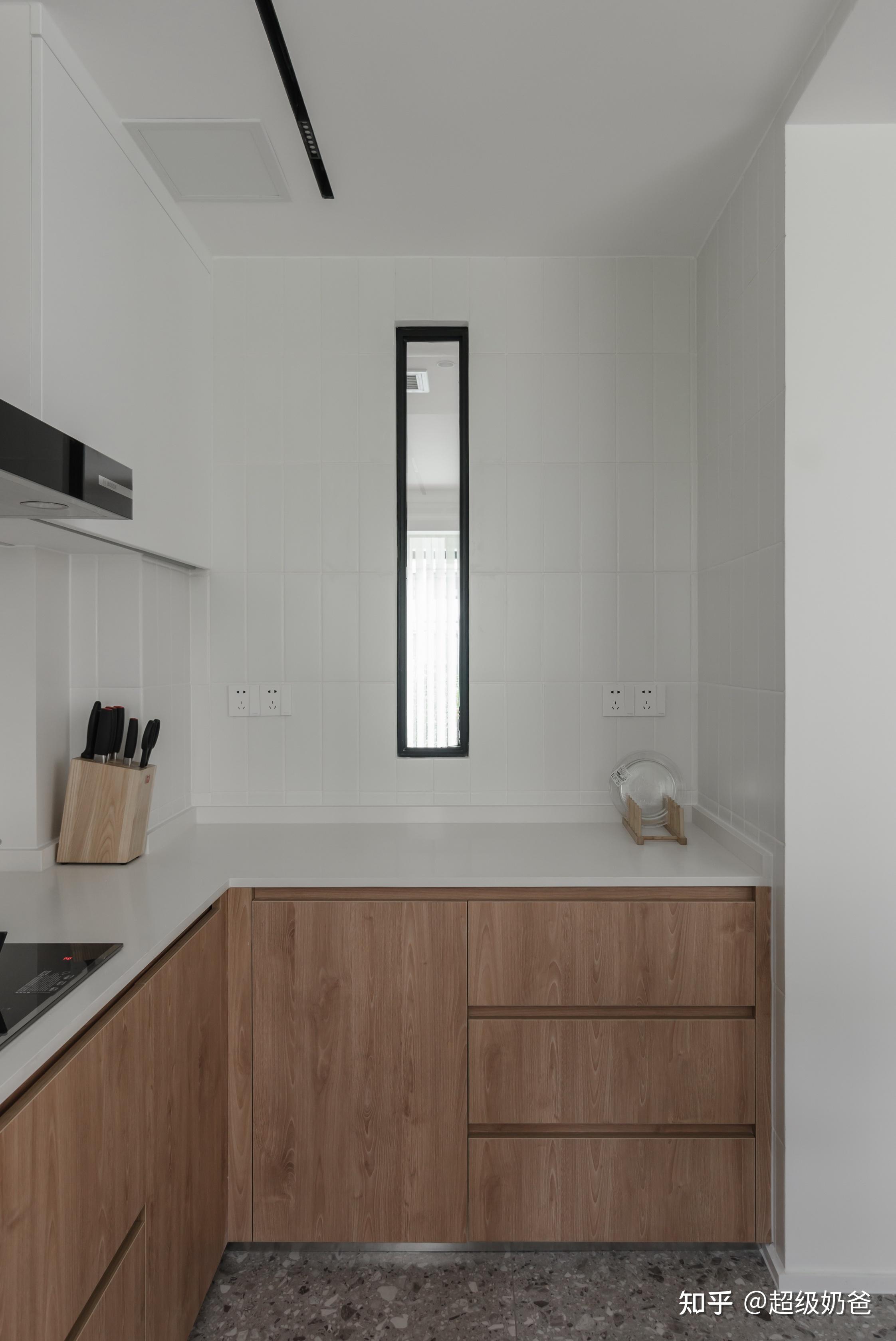 120㎡婚房设计,条形窗 "z"字墙,收纳美观两不误!