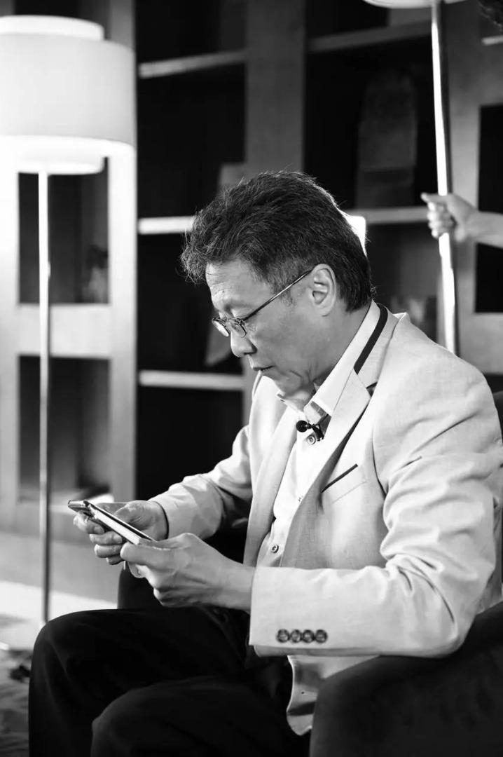 张大春：他们对艺术的焦虑，我们暂且不要摧毁它 - 知乎
