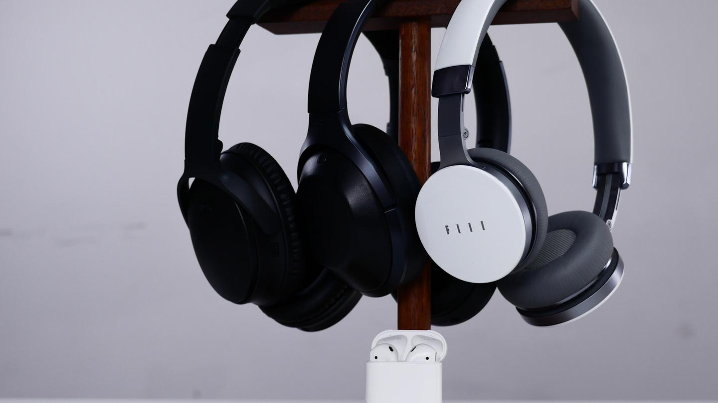 如何选购蓝牙耳机:Bose QC35、Sony MDR-10