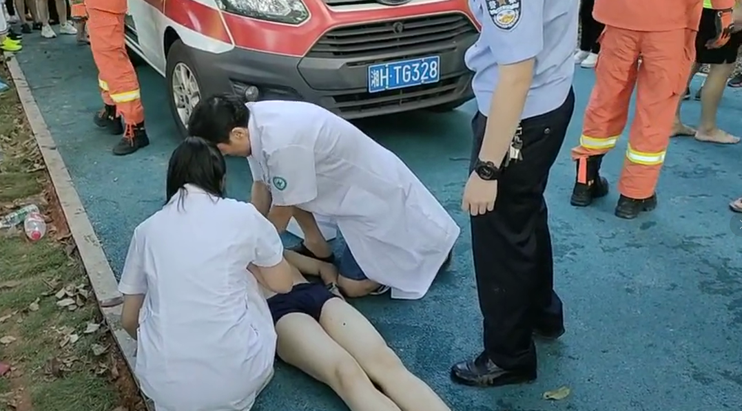 痛心!湖南一男孩为捡篮球溺水身亡
