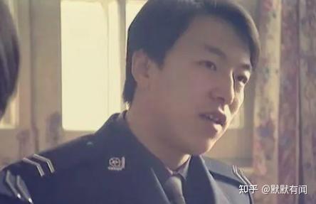 如何变得高情商起来 v2-b114493ac4ddeea709a0d0bec84f78a5_r.jpg