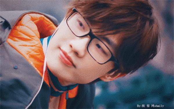 如何评价许嵩的经纪人