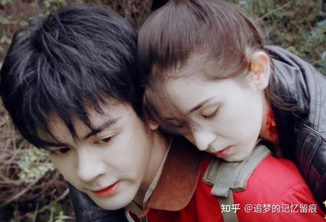 《终极笔记》阿宁被野鸡脖子咬死,最后变成人蛇了吗?结局如何? - 知乎
