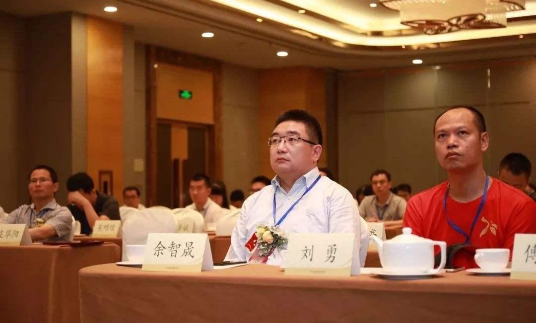 有接近泰禾的人士表示,泰禾人力副总裁陈波火线接管品牌中心.