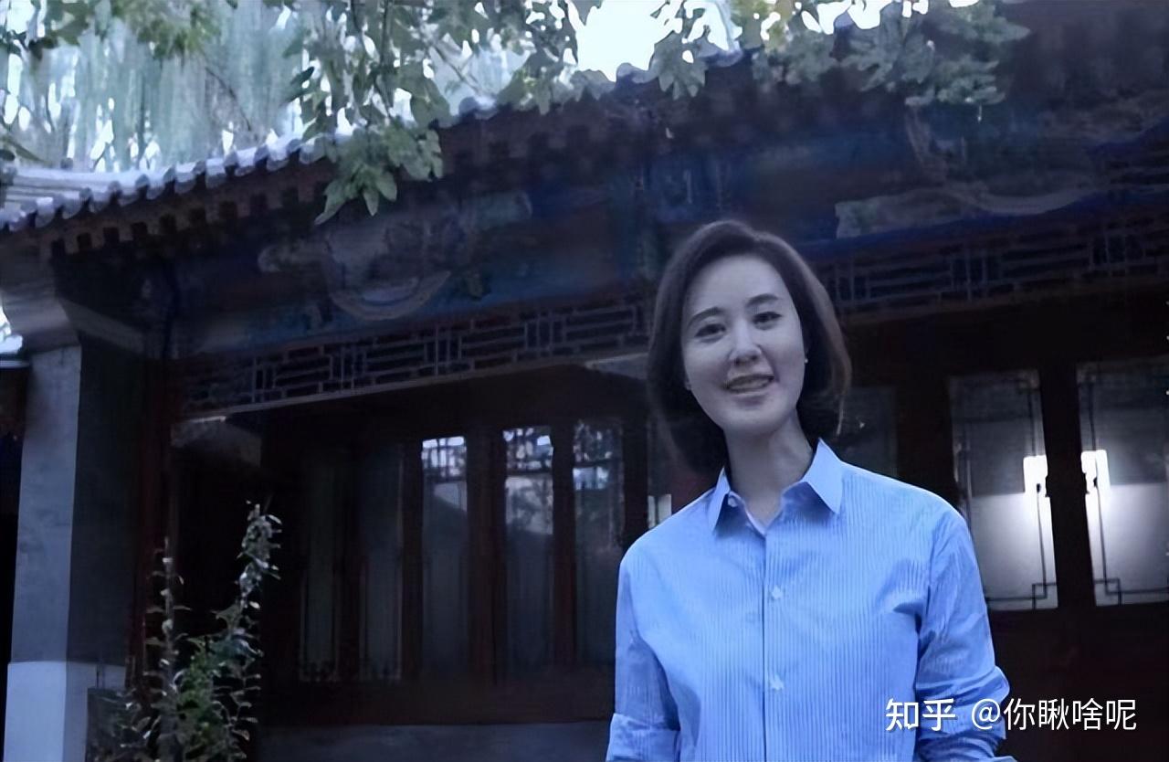 秦方：从重庆走出的央视著名主持人，男友在雾中迷路了 - 知乎