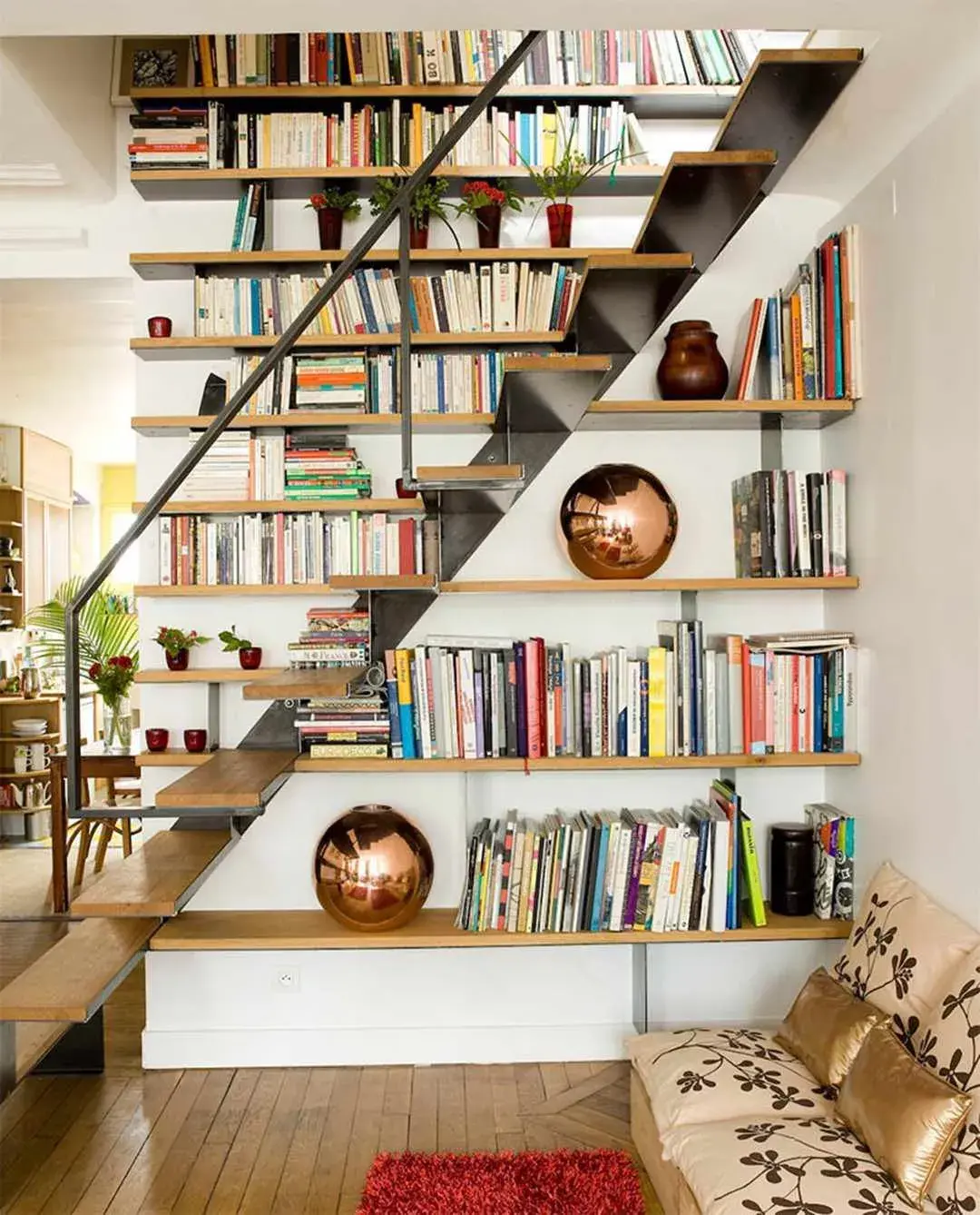 阁楼楼梯怎么搞掌握2点多出5㎡空间实用楼梯设计看这40张效果图