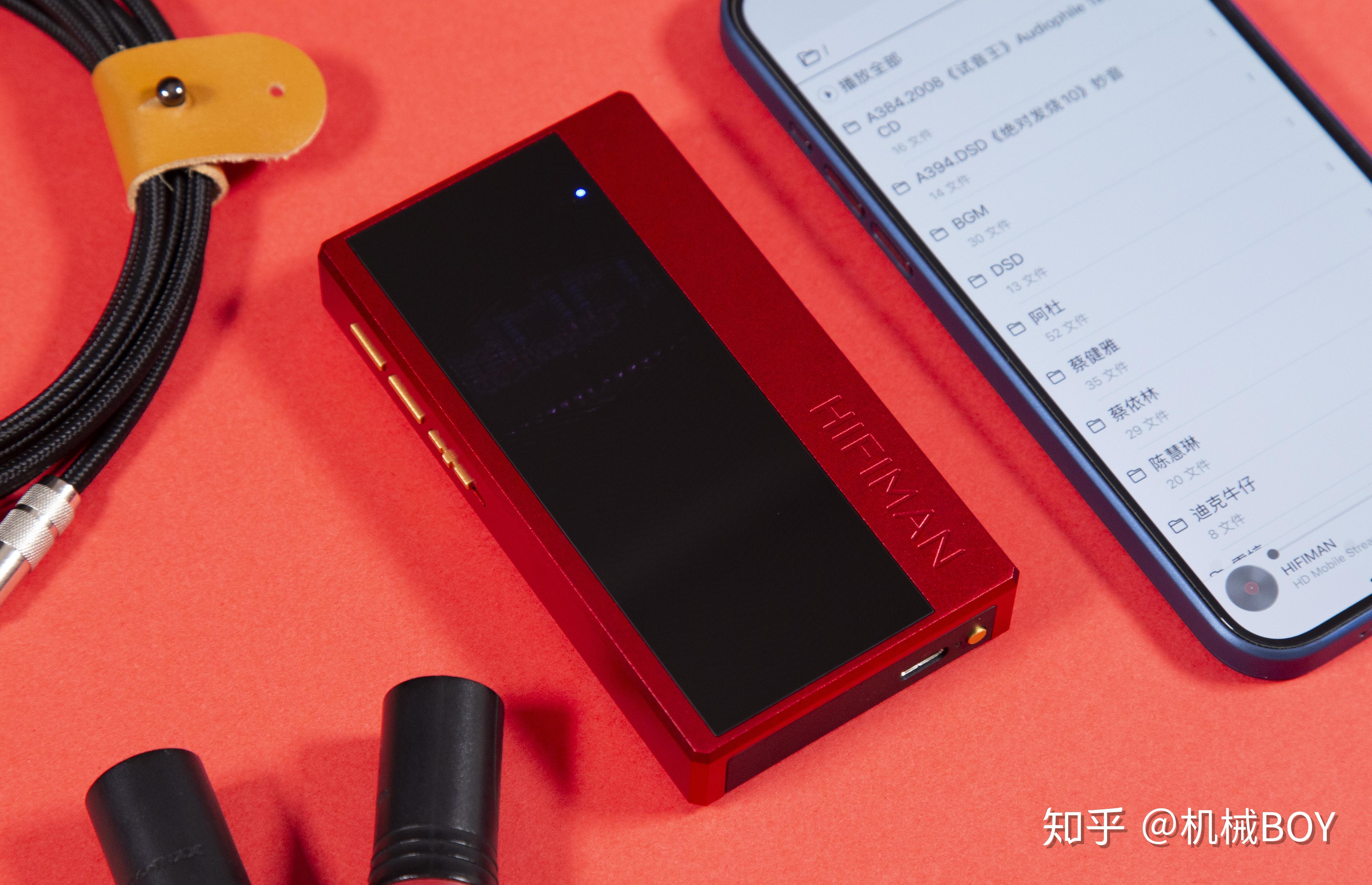 看看手机操控hifi播放器的凡尔赛体hifimanhm1000胭脂红版上手品鉴
