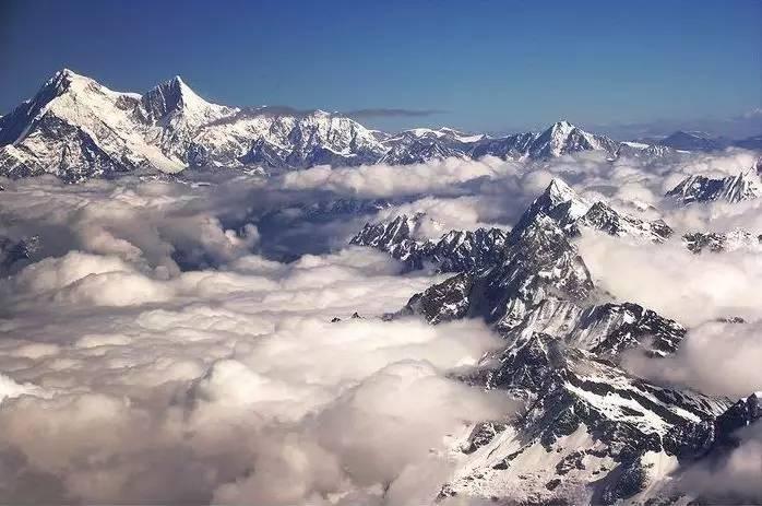 這座中國最高的獨立山峰,埋葬了世界上最好的攀登者