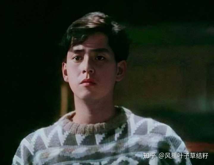 各位有好看的谭咏麟年轻时的靓照推荐吗