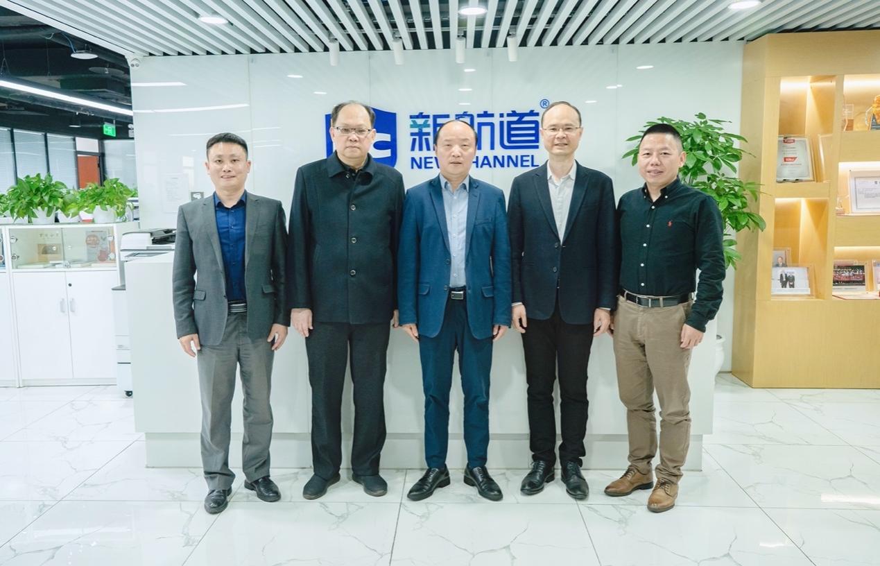 人大四大名嘴徐之明教授加盟新航道好轻松考研