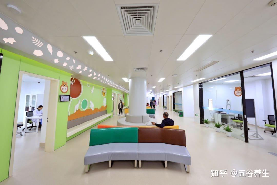 发现身体不适首先该怎么做
