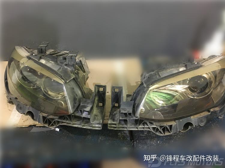 宝马3系改灯拆装过程东莞宝马专业改灯宝马改四近四远车灯