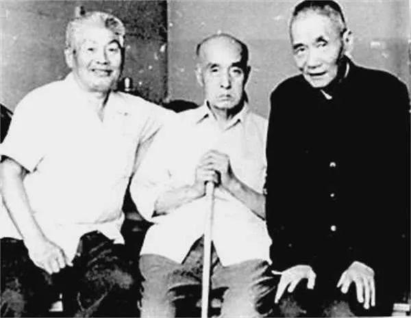 胡风小传：上书30万言，牵连2000人的冤案，三次平反终得雪 - 知乎