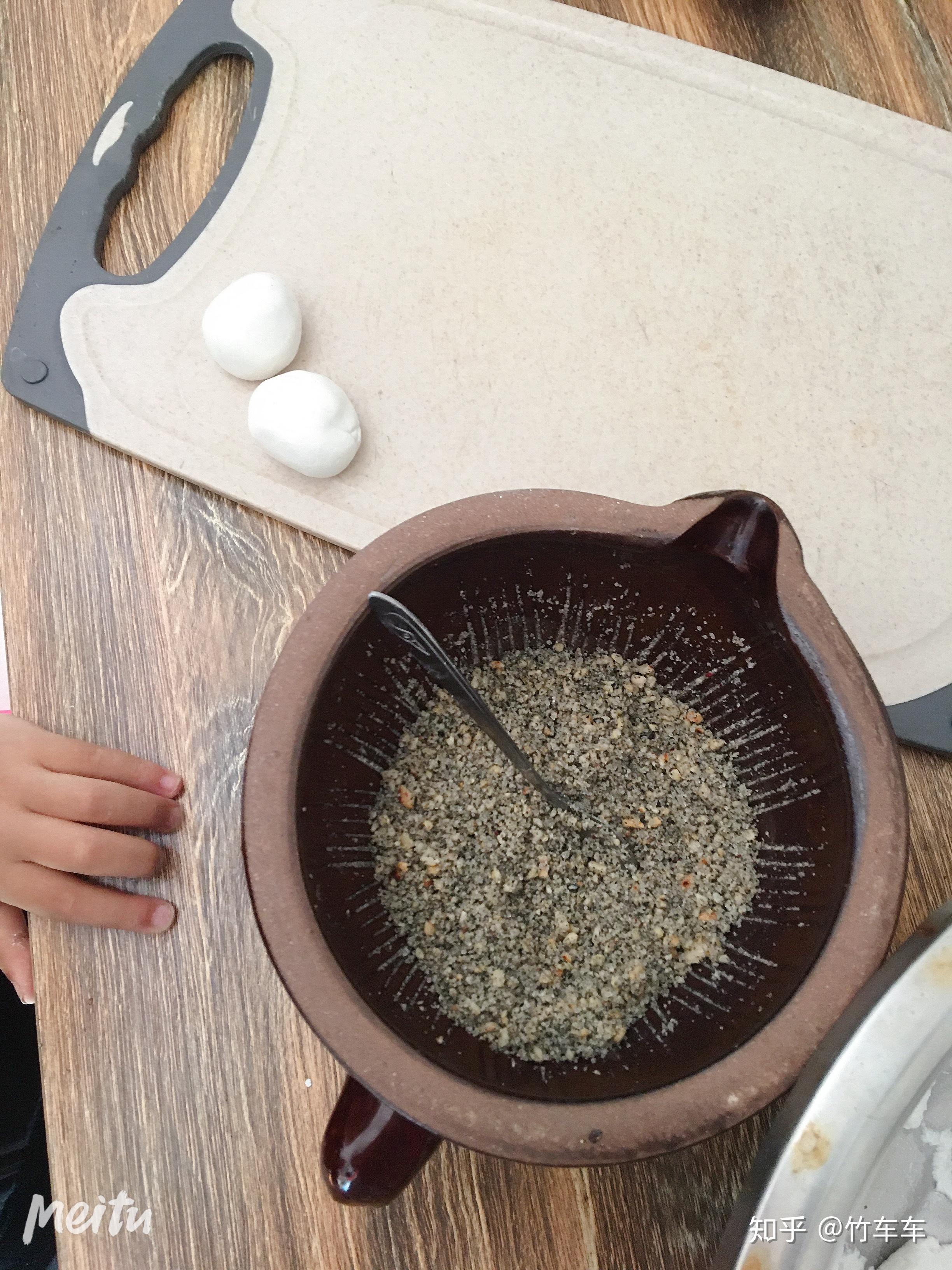 稳定情绪的食物推荐 v2-b2c19f10dfaf2d8ac295dd773bc49221_r.jpg