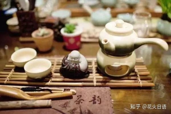 品茶的茶道多少钱一套 v2-b2dac1988eb243b41377048d460f0d61_r.jpg
