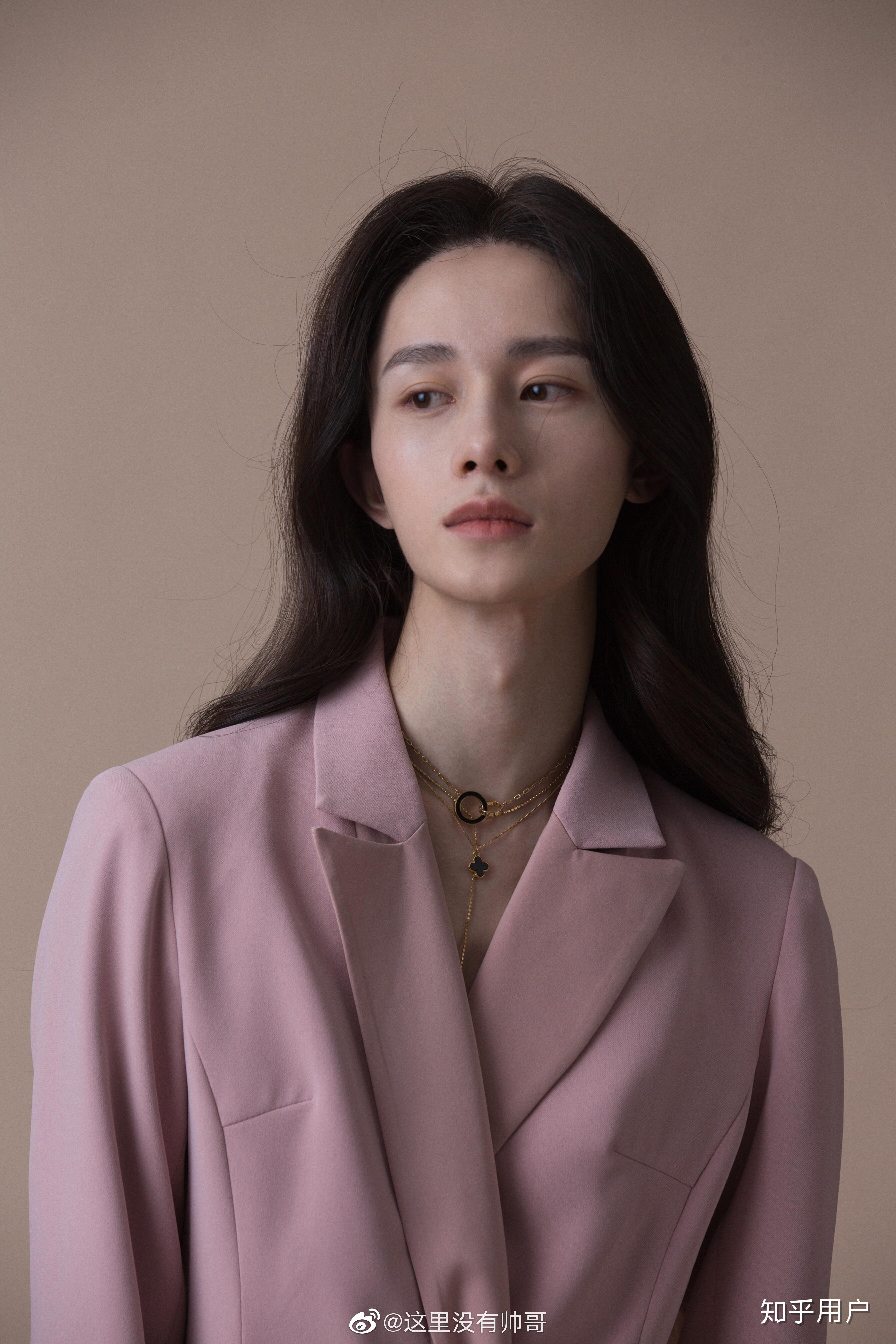 男生长得像女生是一种怎样的体验?